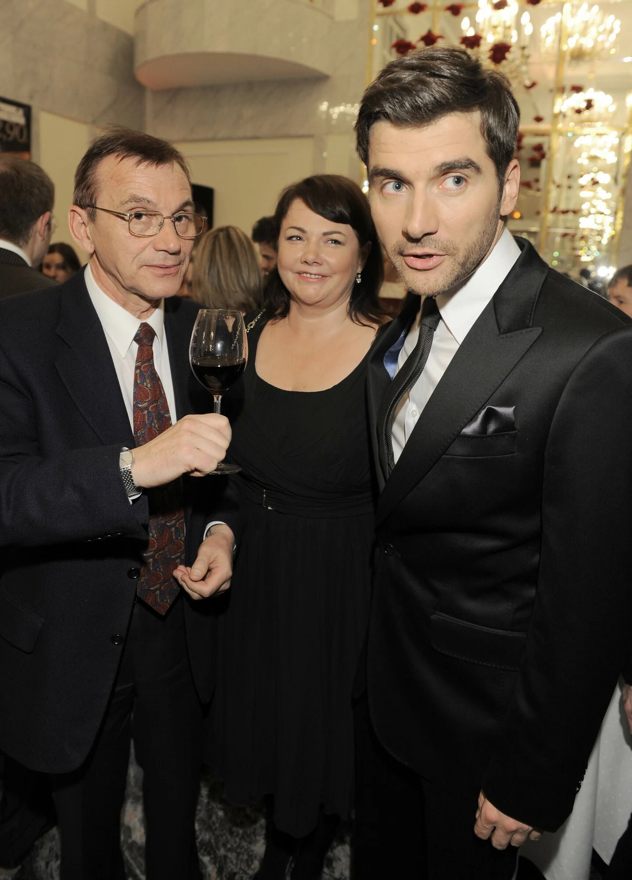 Tomasz Kammel z ojcem Christianem Kammelem i ówczesną narzeczoną Katarzyną Niezgodą, 2008 r. Tomasz Kammel z ojcem Christianem Kammelem i ówczesną narzeczoną Katarzyną Niezgodą, 2008 r.