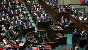 Sejm uchwalił ustawę budżetową na 2022 rok