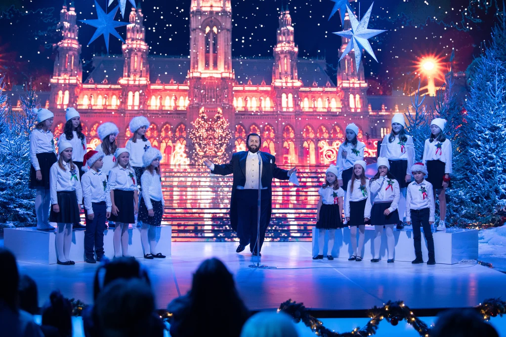 Uczestnicy świątecznego odcinka "Twoja Twarz Brzmi Znajomo"