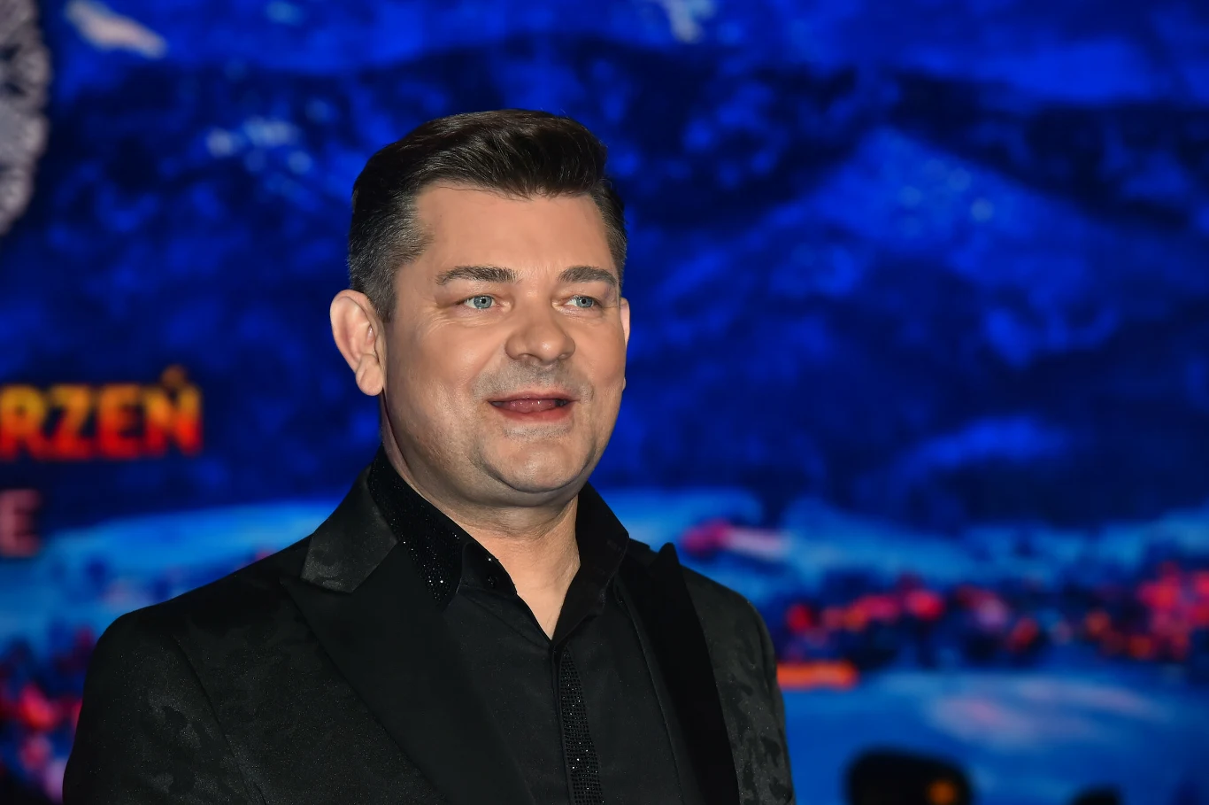 Zenek Martyniuk stoi na czele grupy Akcent Zenek Martyniuk stoi na czele grupy Akcent