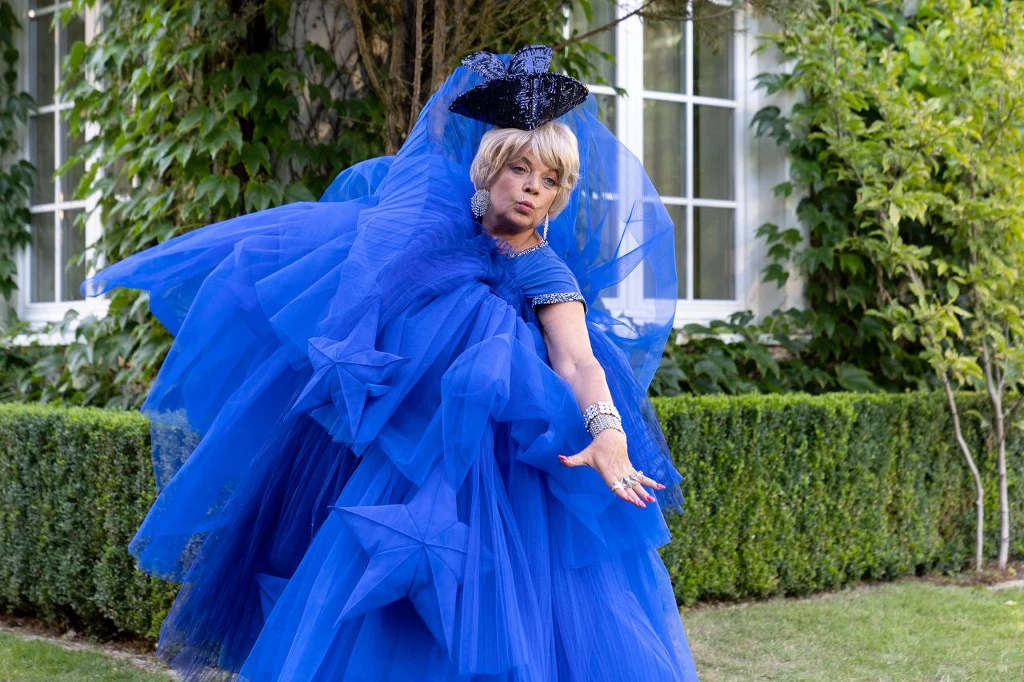 Dorota Stalińska w scenie z filmu "Koniec świata czyli Kogel Mogel 4" Dorota Stalińska w scenie z filmu "Koniec świata czyli Kogel Mogel 4"