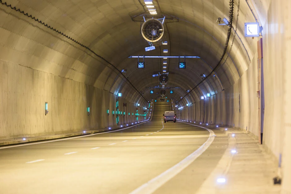 Gdańsk. Tunel pod Martwą Wisłą. 