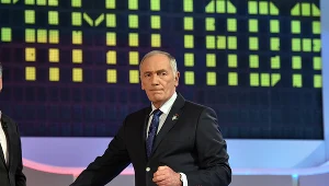  Karol Strasburger, prowadzący program "Familiada"