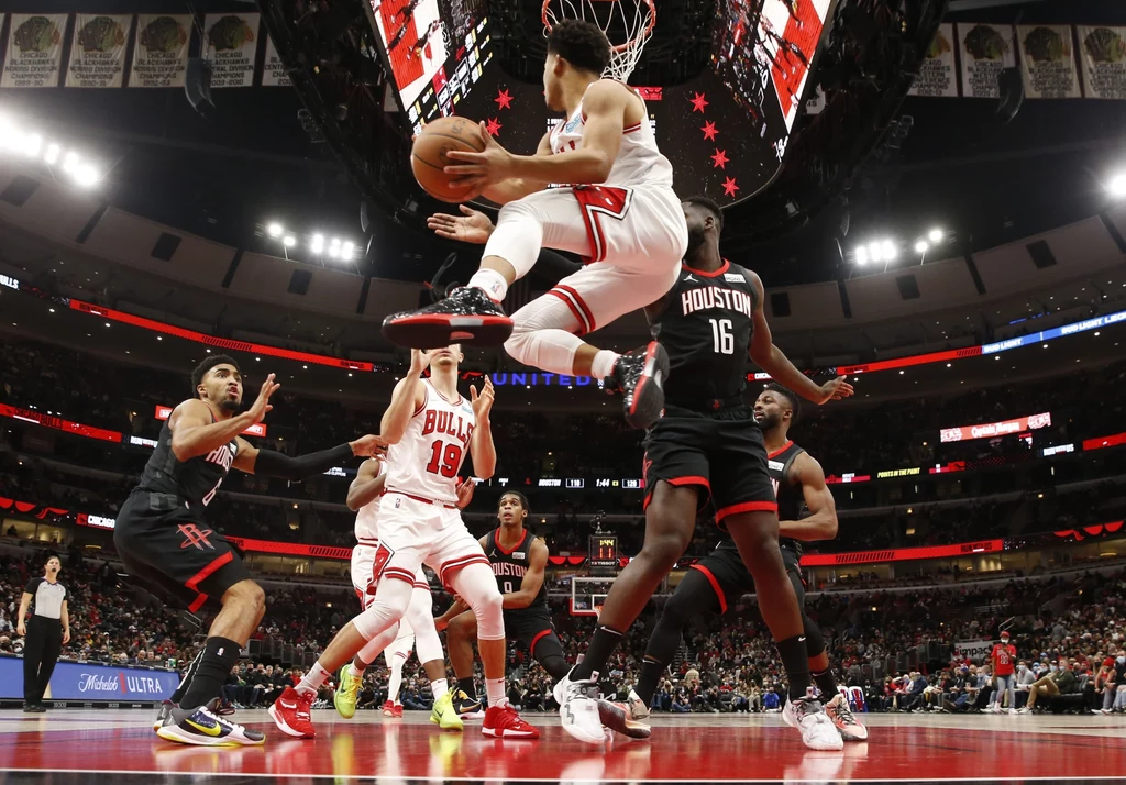 Devon Dotson (z piłką) z Chicago Bulls Devon Dotson (z piłką) z Chicago Bulls