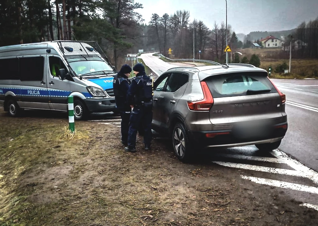 Małopolskie. Policjanci odzyskali warte 200 tysięcy złotych Volvo XC40