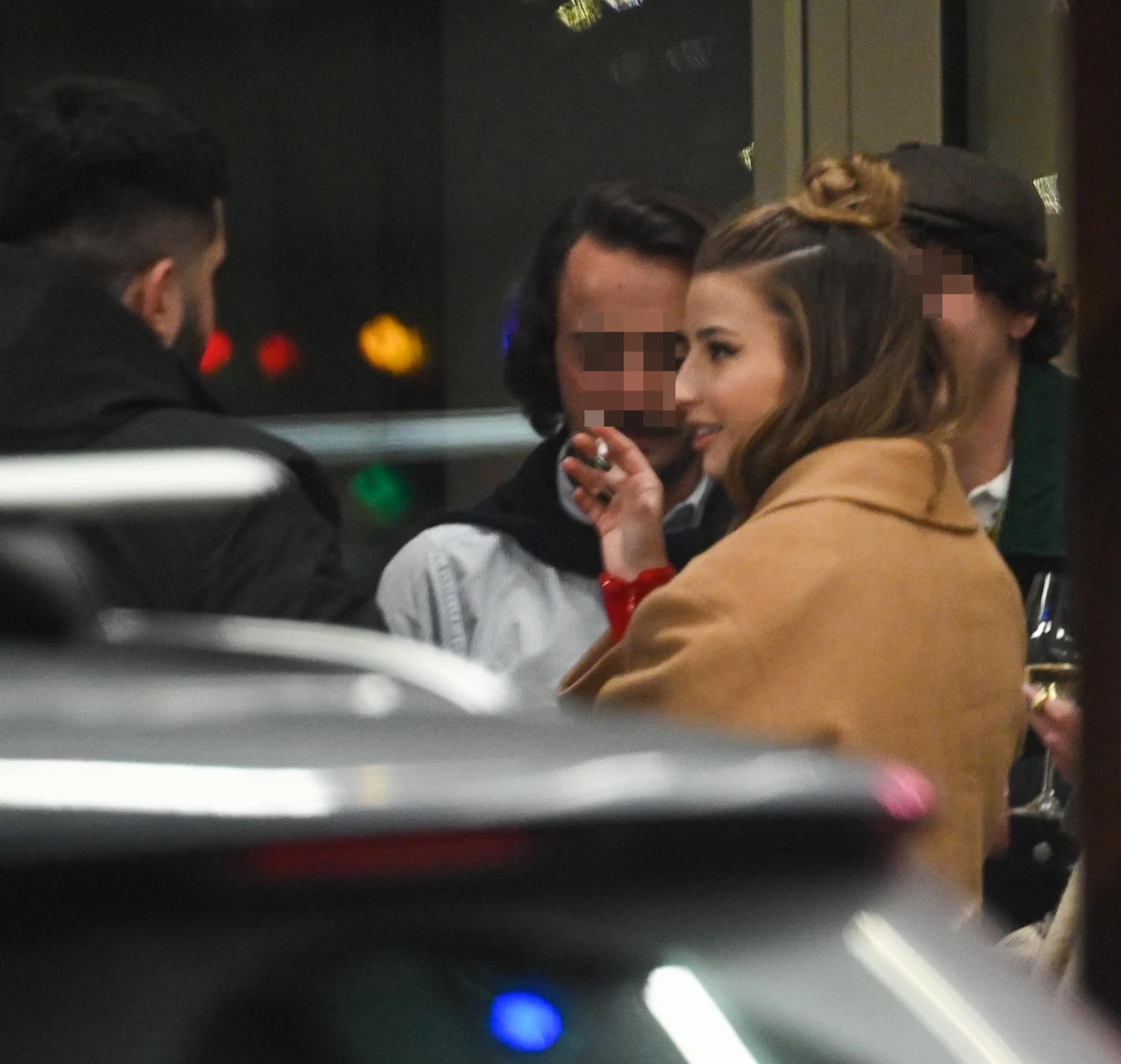 Julia Wieniawa z przyjaciółmi