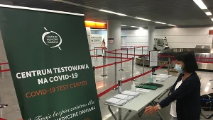 Na święta do Polski. Lekarze: Obostrzenia uchylają furtkę wirusowi