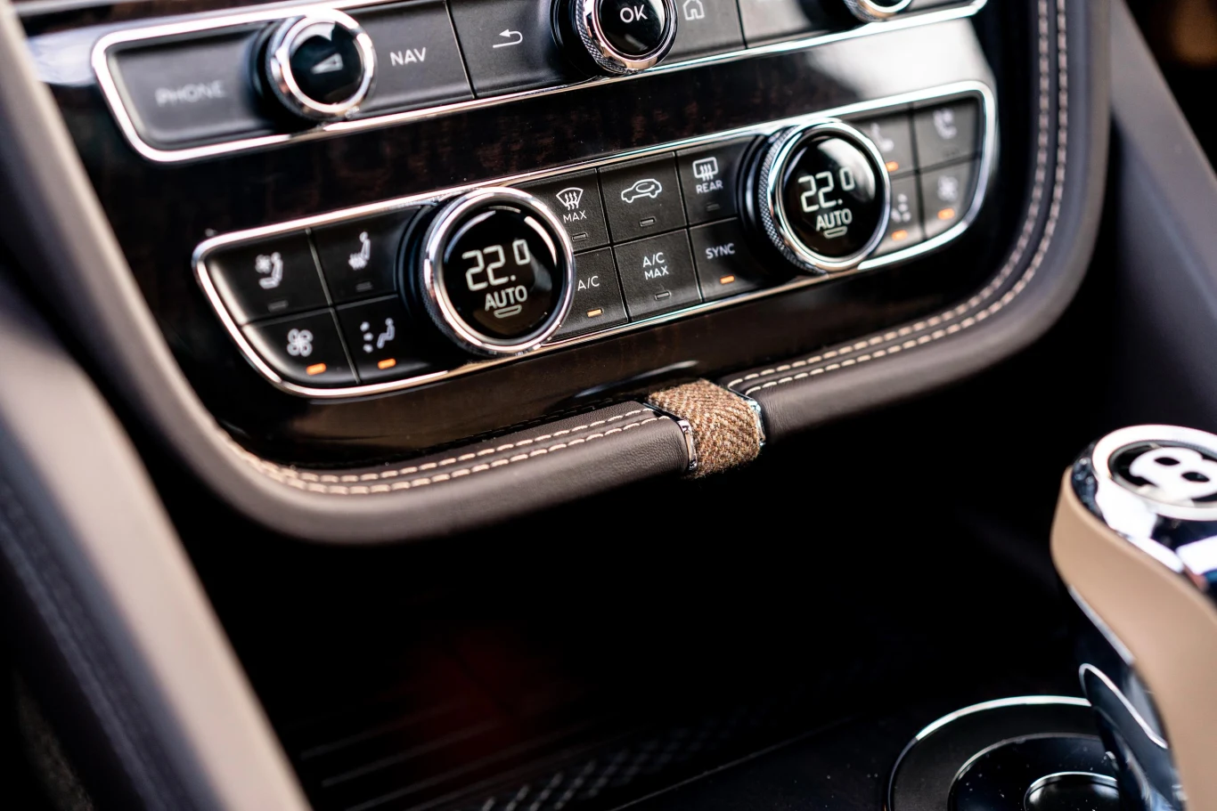 ​Bentley Bentayga Outdoor Pursuits 