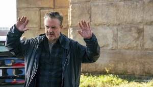 To koniec przygody Chrisa Notha z serialem "Agentka McCall"