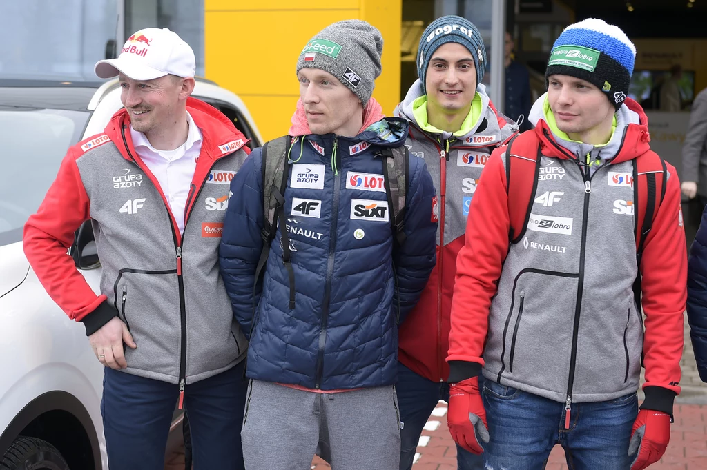 Maciej Kot, Adam Małysz, Jan Ziobro, Stefan Hula, 2017 rok Maciej Kot, Adam Małysz, Jan Ziobro, Stefan Hula, 2017 rok