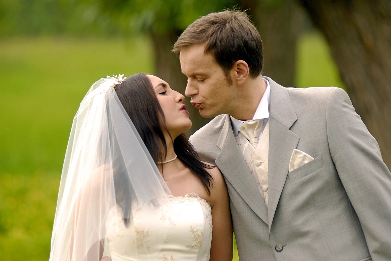 Monika Obara i Steffen Moller na planie "M jak miłość"