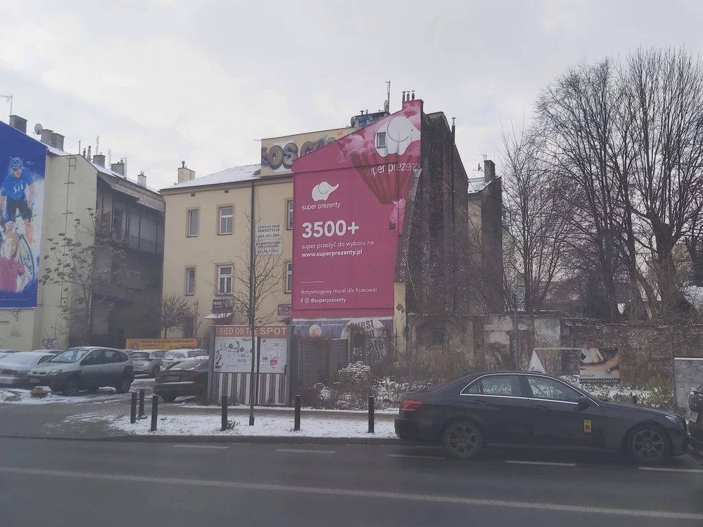 Super Prezenty inwestują w mural oczyszczający powietrze -tym razem w Krakowie!
