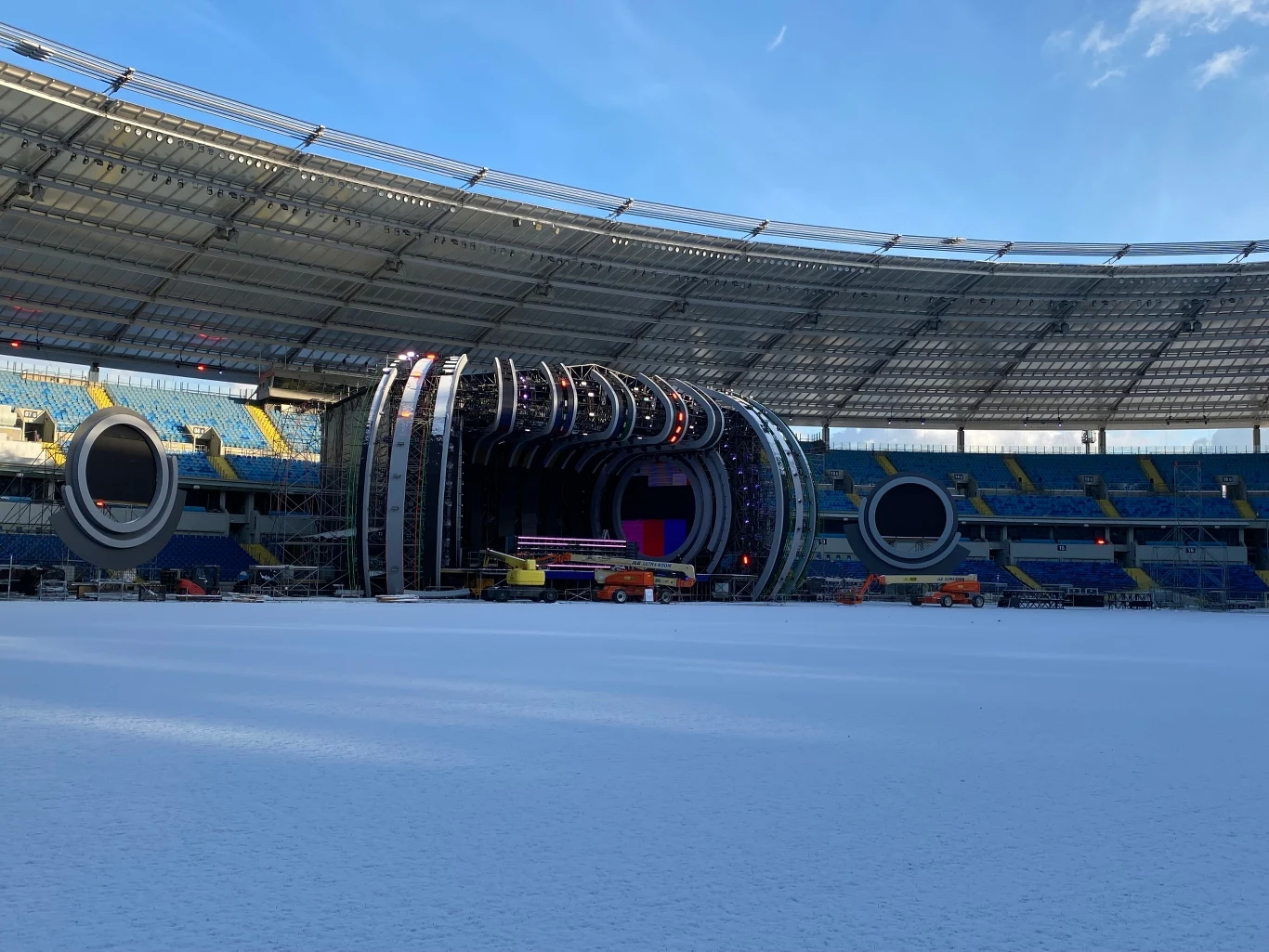 Na imprezie wystąpią m.in. Viki Gabor, Cleo, Ewelina Lisowska, Michał Wiśniewski, Dawid Kwiatkowski, Michał Szpak, Bajm, Gromee, Enej, Doda, Paweł Domagała, Dr Alban, Akcent oraz Liz Mitchell. The Original Lead Singer of Boney M.