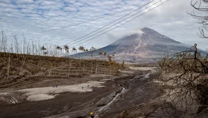 Wulkan Semeru w Indonezji znów groźny. Może dojść do kolejnej erupcji