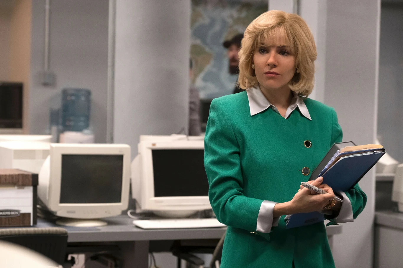 Najważniejsza rola Miller w ostatnim czasie pochodzi jednak nie z filmu, a z serialu. W produkcji "Na cały głos" wcieliła się w żonę Rogera Aimesa (Russell Crowe), wieloletniego szefa stacji Fox News, który odszedł w niesławie po skandalu seksualnym.