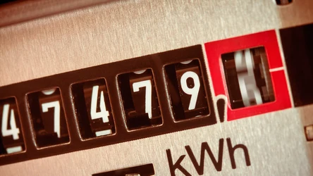 Wysokie rachunki za prąd mogą być efektem wadliwego licznika. 