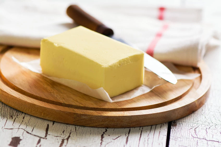 Masło nie jest niezdrowe, ale jego nadmiar może szkodzić