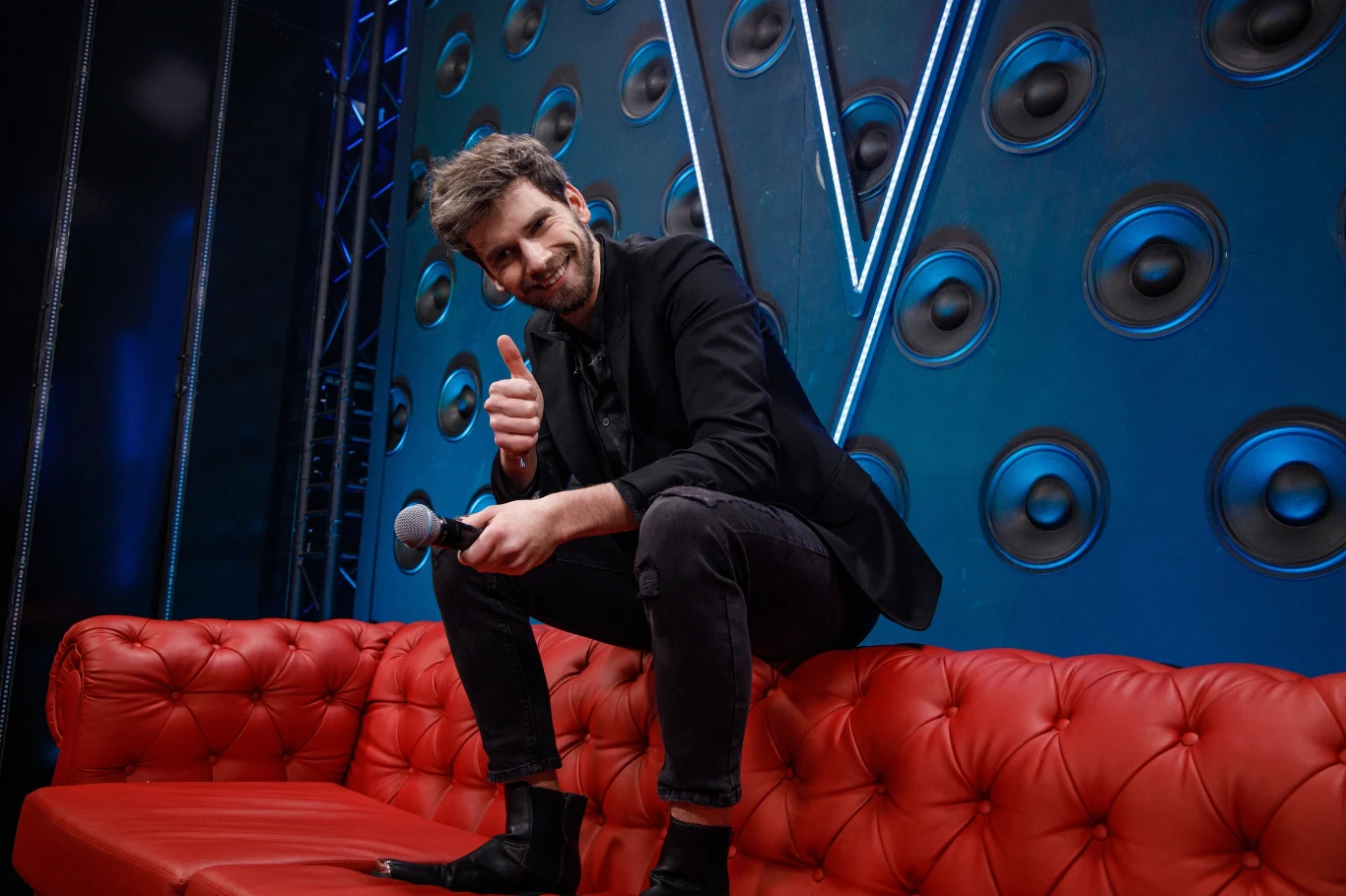 Mikołaj Macioszczyk prezentuje nową piosenkę Mikołaj Macioszczyk prezentuje nową piosenkę