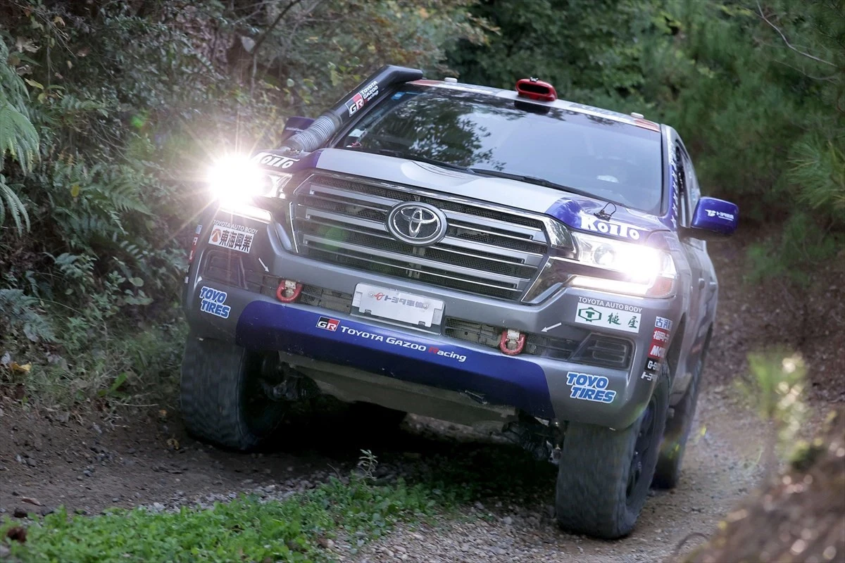 Toyota Land Cruiser 200 Toyota Land Cruiser 200