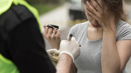 ​Mandat za okulary przeciwsłoneczne w samochodzie? Grzywna to nawet 25 tysięcy złotych