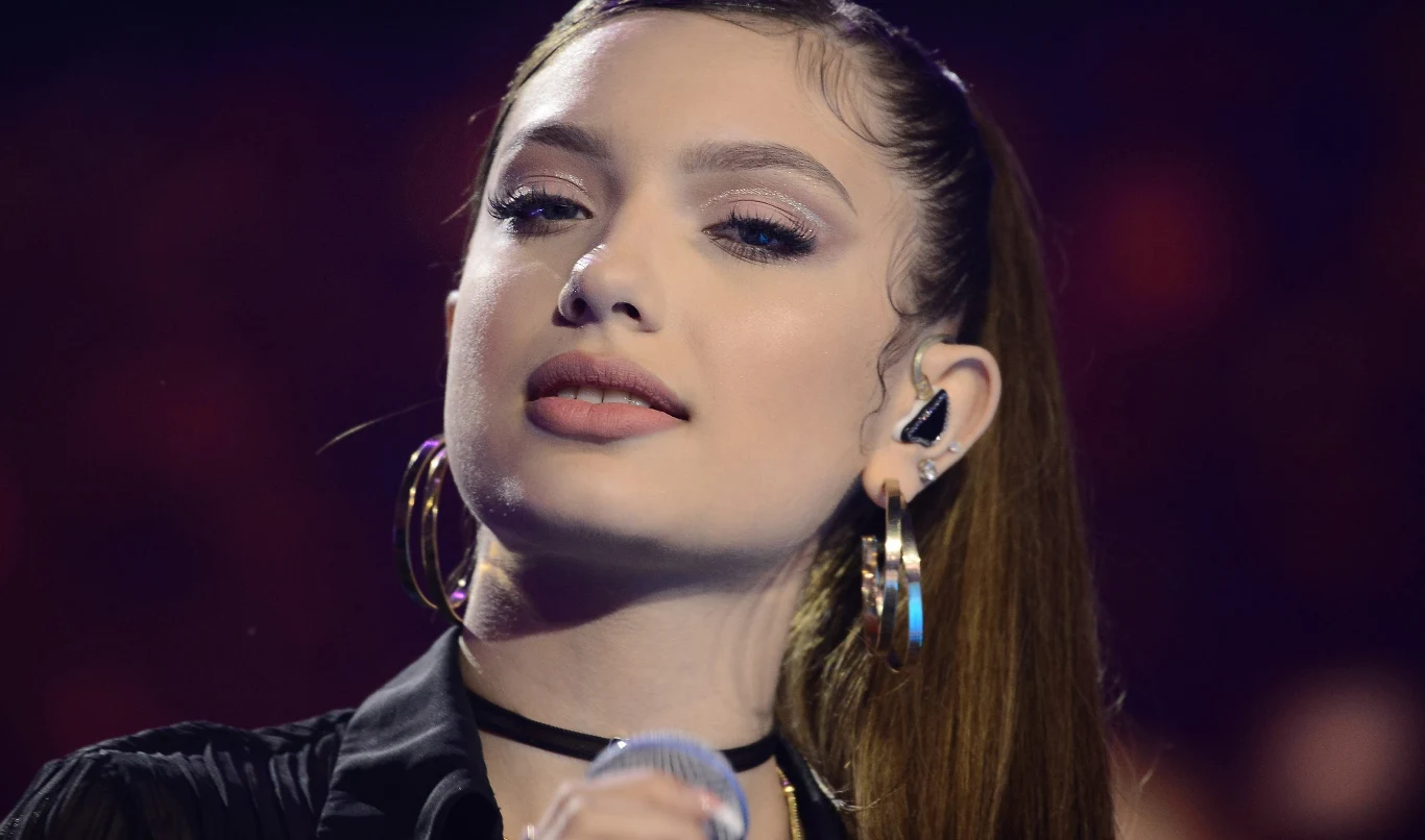 Viki Gabor Viki Gabor