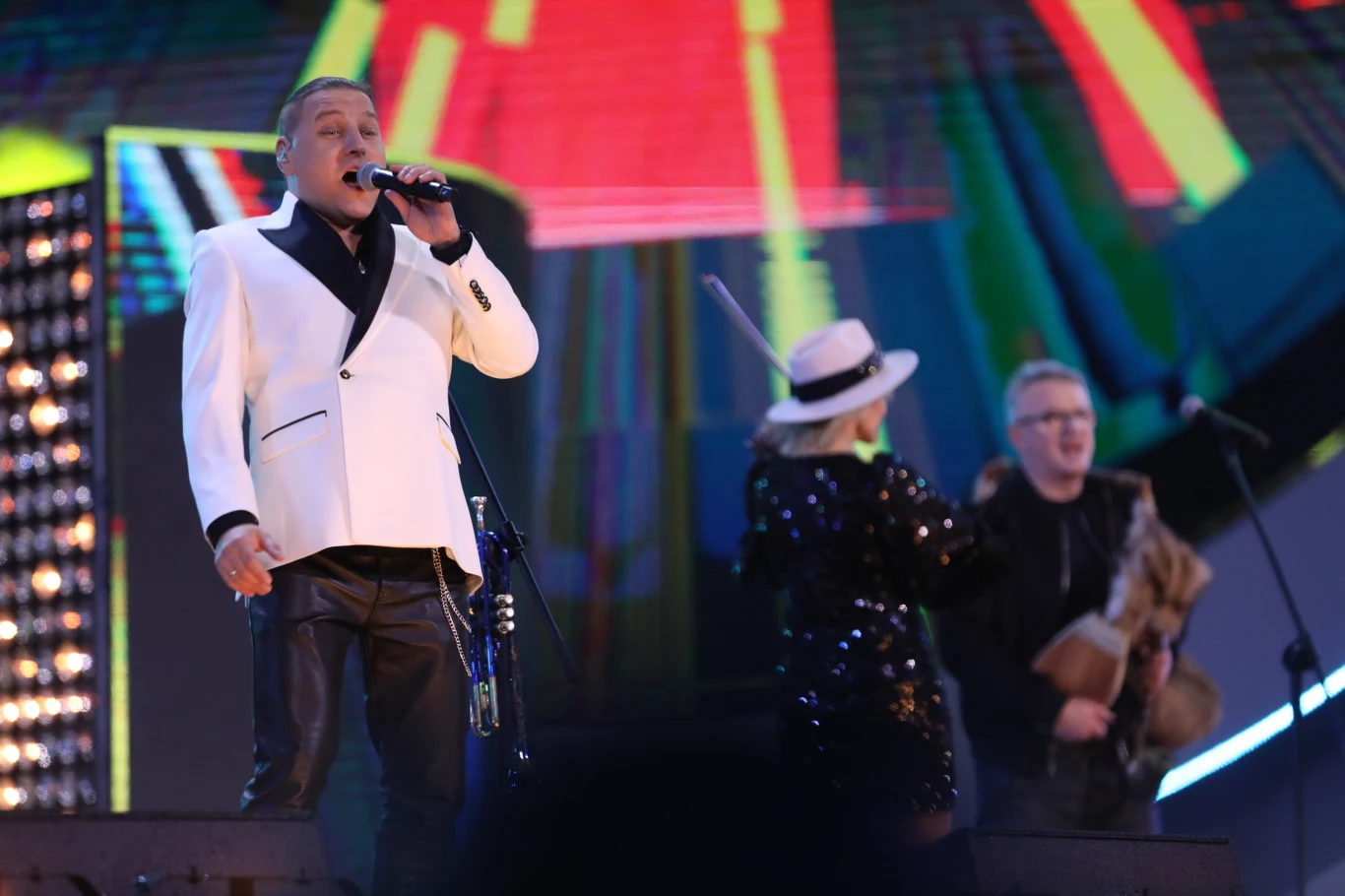 Golec uOrkiestra podczas Sylwestrowej Mocy Przebojów Golec uOrkiestra podczas Sylwestrowej Mocy Przebojów