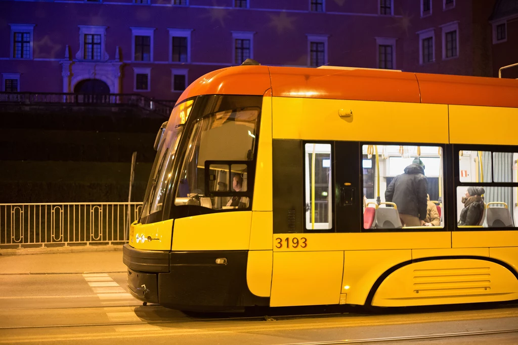 Niepokojąco dużą grupę stanowią jednak młodzi ludzie, którzy przyznali, że jeżdżą nie płacąc, bo kontrole są rzadkie lub szkoda im pieniędzy na bilet