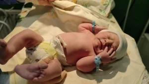 Mały Leoś urodził się minutę po północy