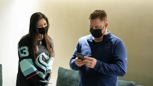 Nadia Popovici i Brian Hamilton