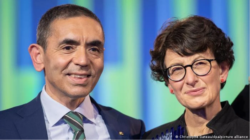 Założyciele firmy BioNTech Ugur Sahin i Özlem Türeci