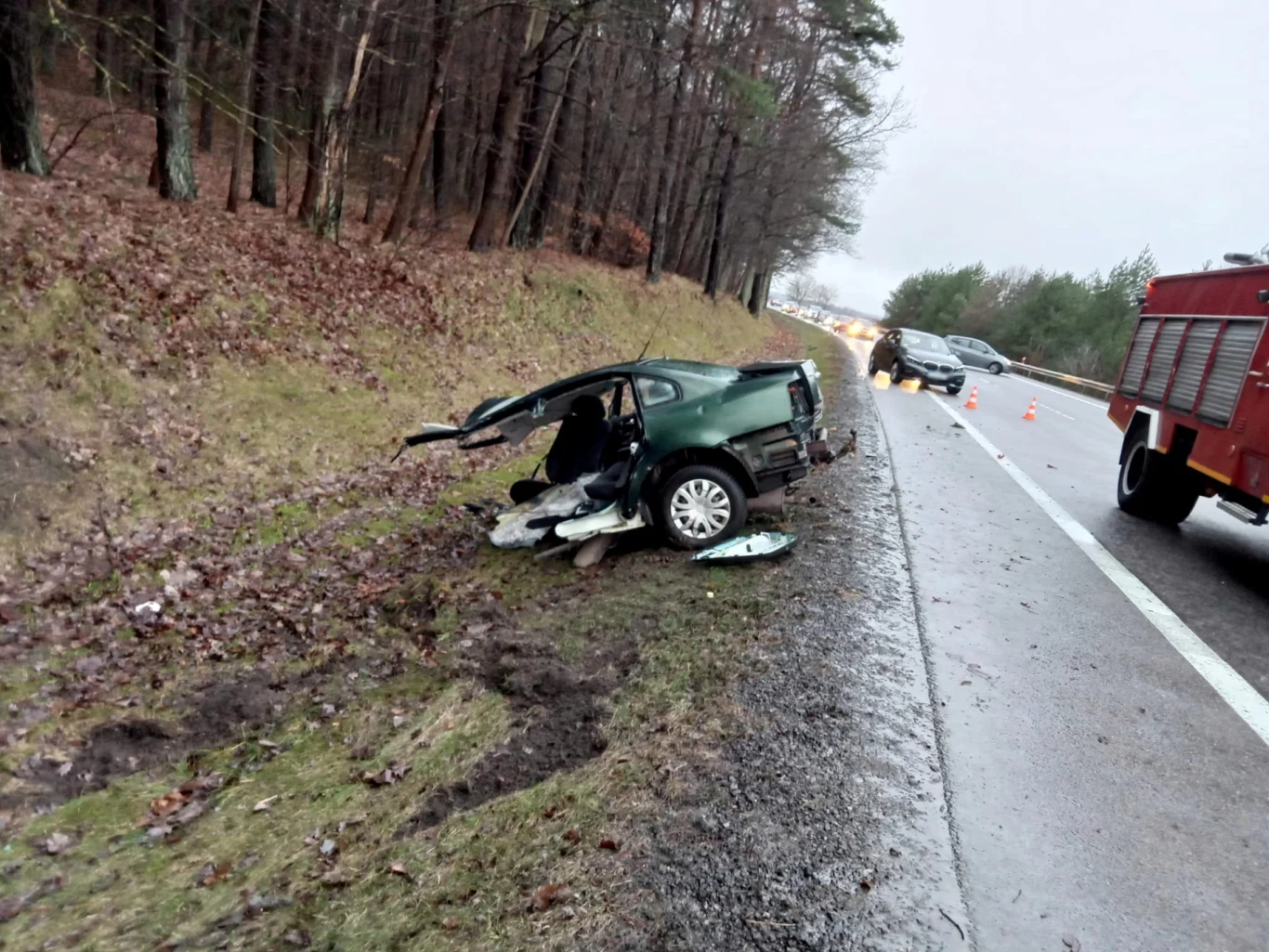 Tyle zostało z Volkswagena Passata po zderzeniu z Audi Q7