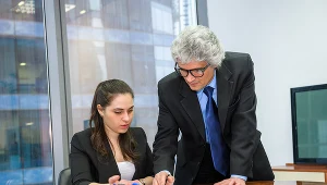 Jak rozmawiać z pracodawcą o podwyżce?