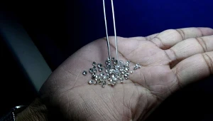 Rynek diamentów przez inflację wychodzi z dołka? 