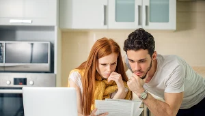 Czym różni się kredyt od pożyczki?