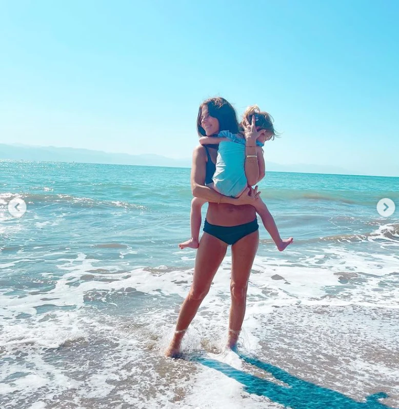 Weronika Rosati: https://www.instagram.com/weronikarosati/ Weronika Rosati: https://www.instagram.com/weronikarosati/