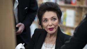 Joan Collins: Mąż zgwałcił mnie na pierwszej randce