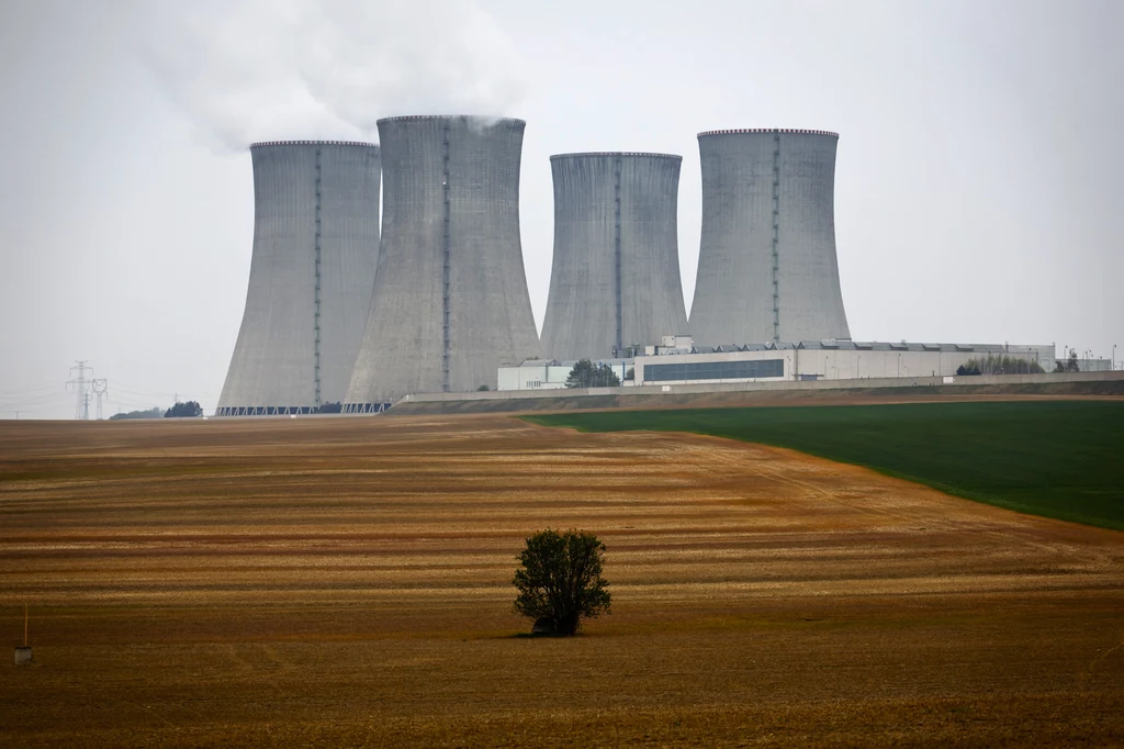 Elektrownia atomowa w czeskich Dukovanach. Czesi oceniają, że przyjęcie ustawy KE w proponowanym brzmieniu przyniosłoby poważne komplikacje w zakresie transformacji czeskiej energetyki