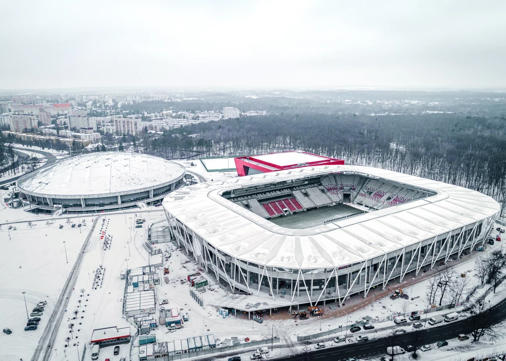 Stadion ŁKS w zimowej scenerii z lotu ptaka Stadion ŁKS w zimowej scenerii z lotu ptaka