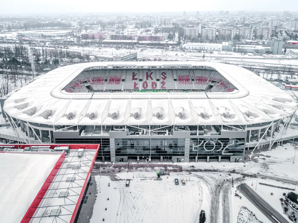 Stadion ŁKS w zimowej scenerii z lotu ptaka Stadion ŁKS w zimowej scenerii z lotu ptaka