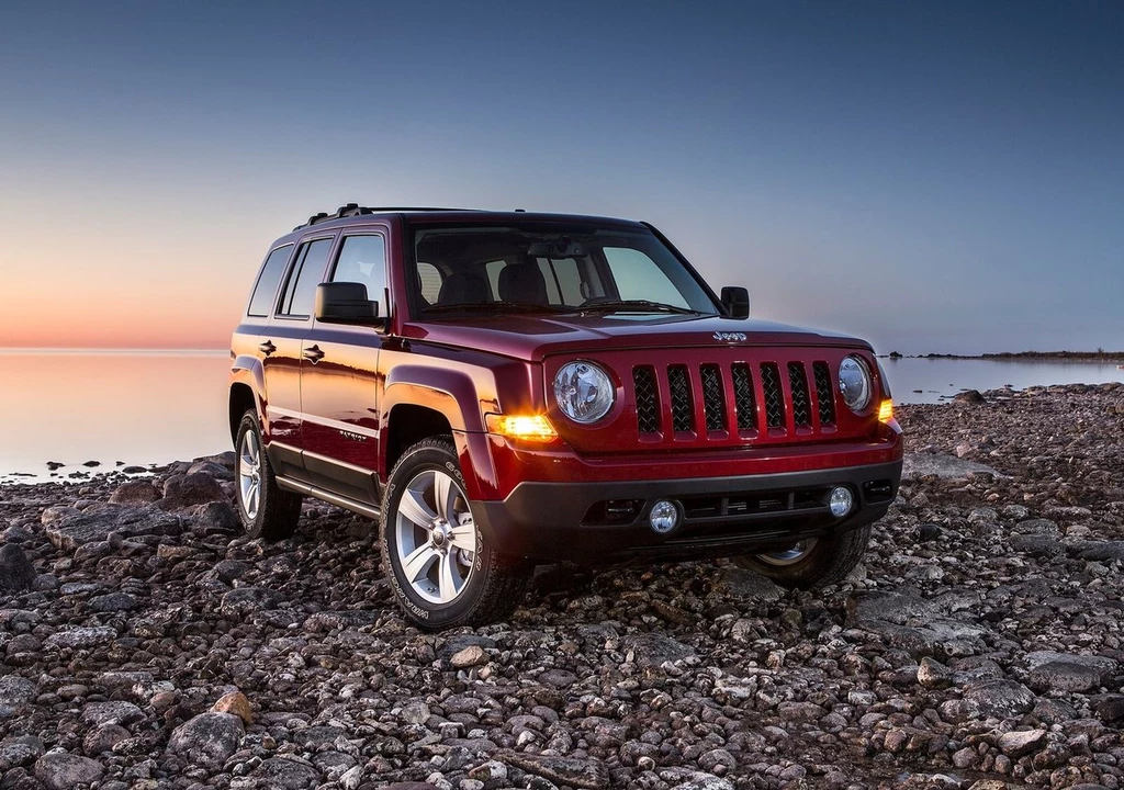 Jeep Patriot zaliczył największy wzrost rejestracji w 3 lata po zakończeniu produkcji! 