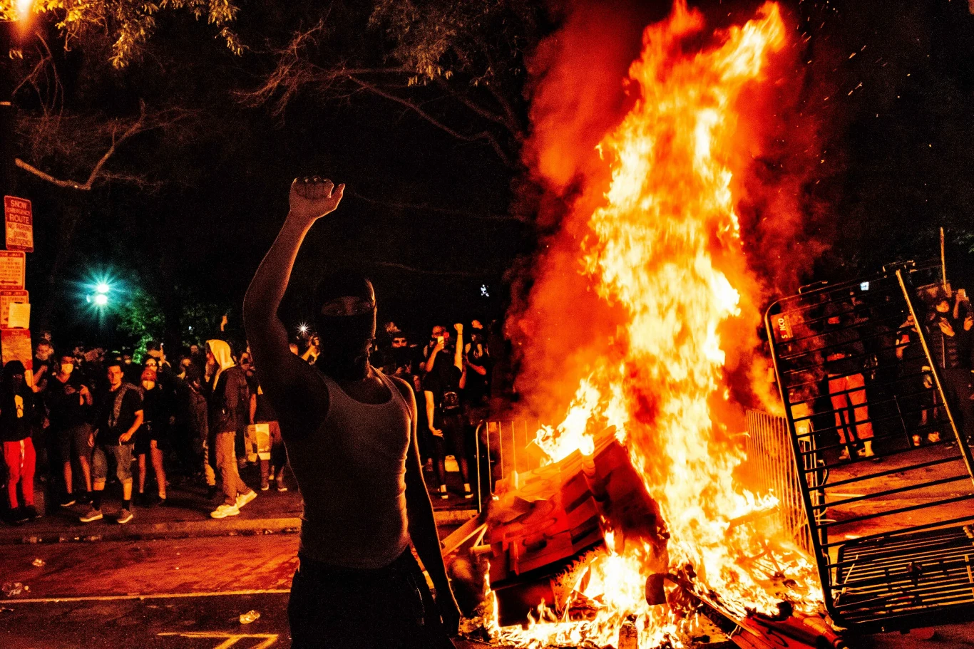 Technologia wykorzystywana przez służby jest w stanie określić kiedy i gdzie dojdzie do zamieszek Technologia wykorzystywana przez służby jest w stanie określić kiedy i gdzie dojdzie do zamieszek