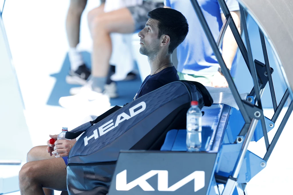 Novak Djoković wrócił do treningów. Zdjęcie wykonane 12 stycznia na korcie w Melbourne Novak Djoković wrócił do treningów. Zdjęcie wykonane 12 stycznia na korcie w Melbourne