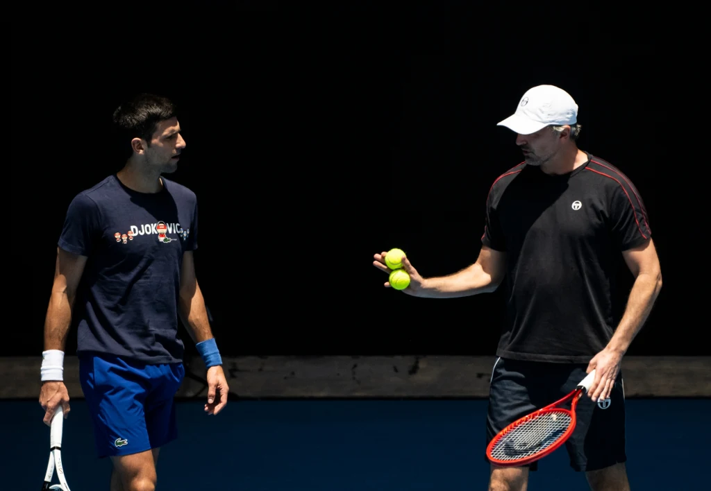 Novak Djoković i Goran Ivanisević. Zdjęcie wykonane 12 stycznia na korcie w Melbourne