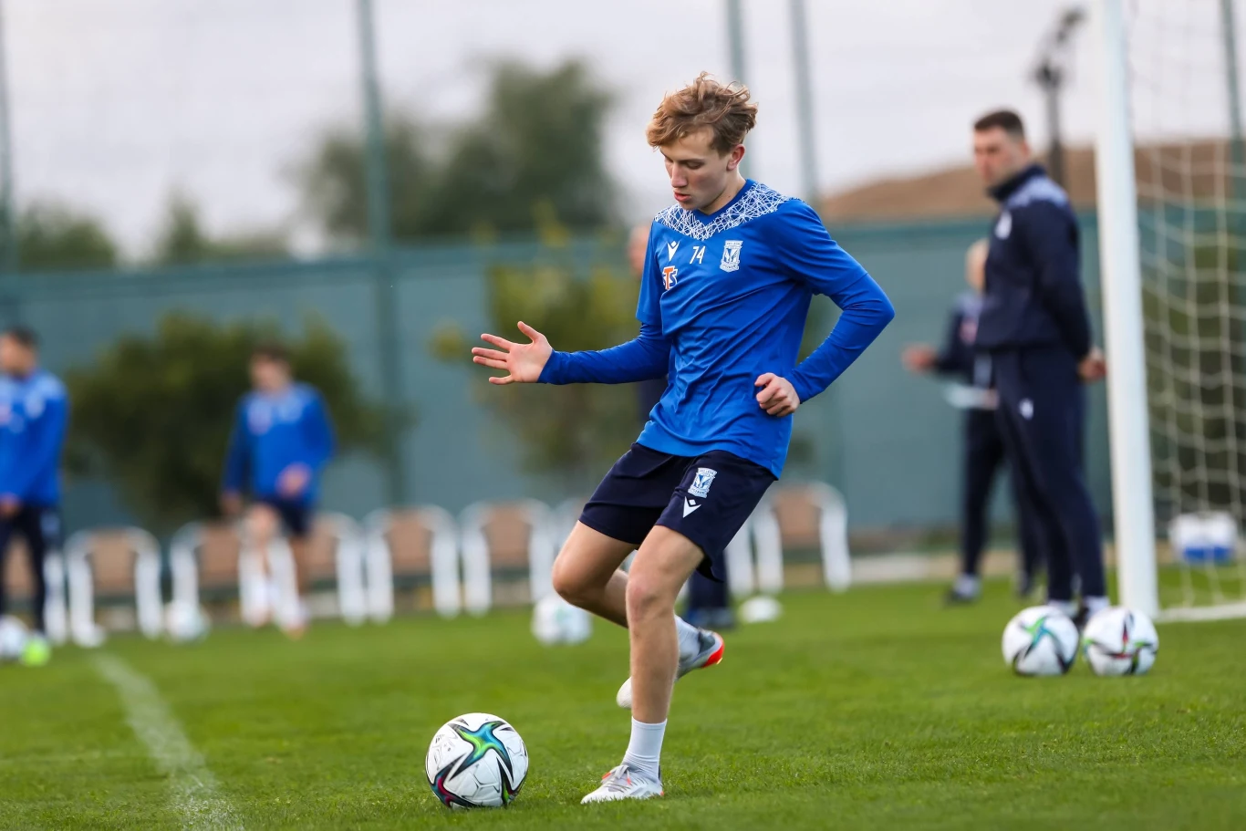 17-letni Jakub Antczak rozpoczął przygotowania z pierwszym zespołem Lecha w Belek 17-letni Jakub Antczak rozpoczął przygotowania z pierwszym zespołem Lecha w Belek
