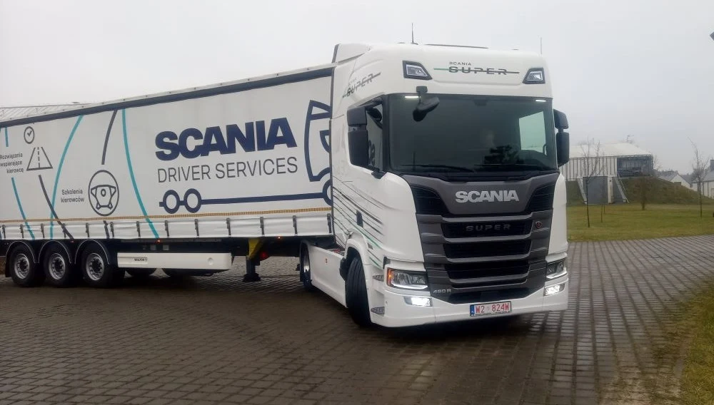 Scania Super