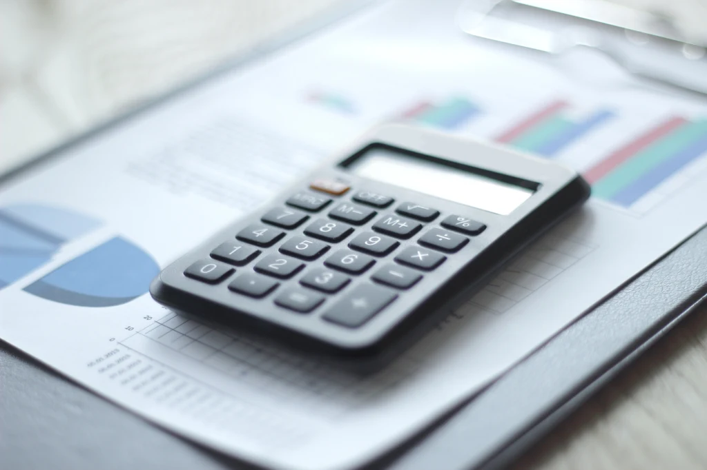 Firmy, dla których inflacja stwarza problemy inwestycyjne i płynnościowe, mogą się ubiegać o pomoc w ARP