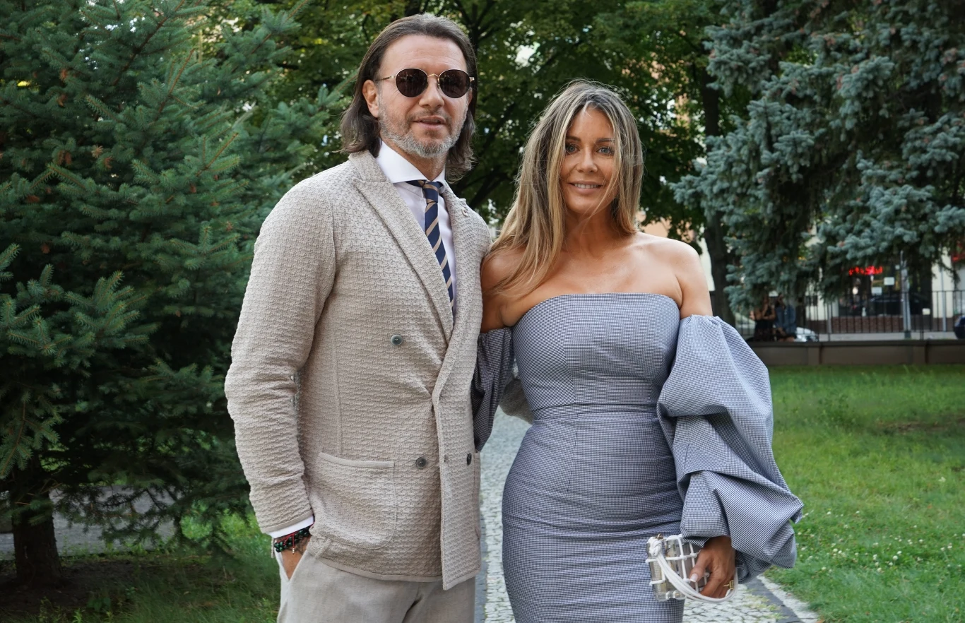 Małgorzata Rozenek-Majdan i Radosław Majdan wraz z dziećmi bawią się obecnie na wakacjach Małgorzata Rozenek-Majdan i Radosław Majdan wraz z dziećmi bawią się obecnie na wakacjach