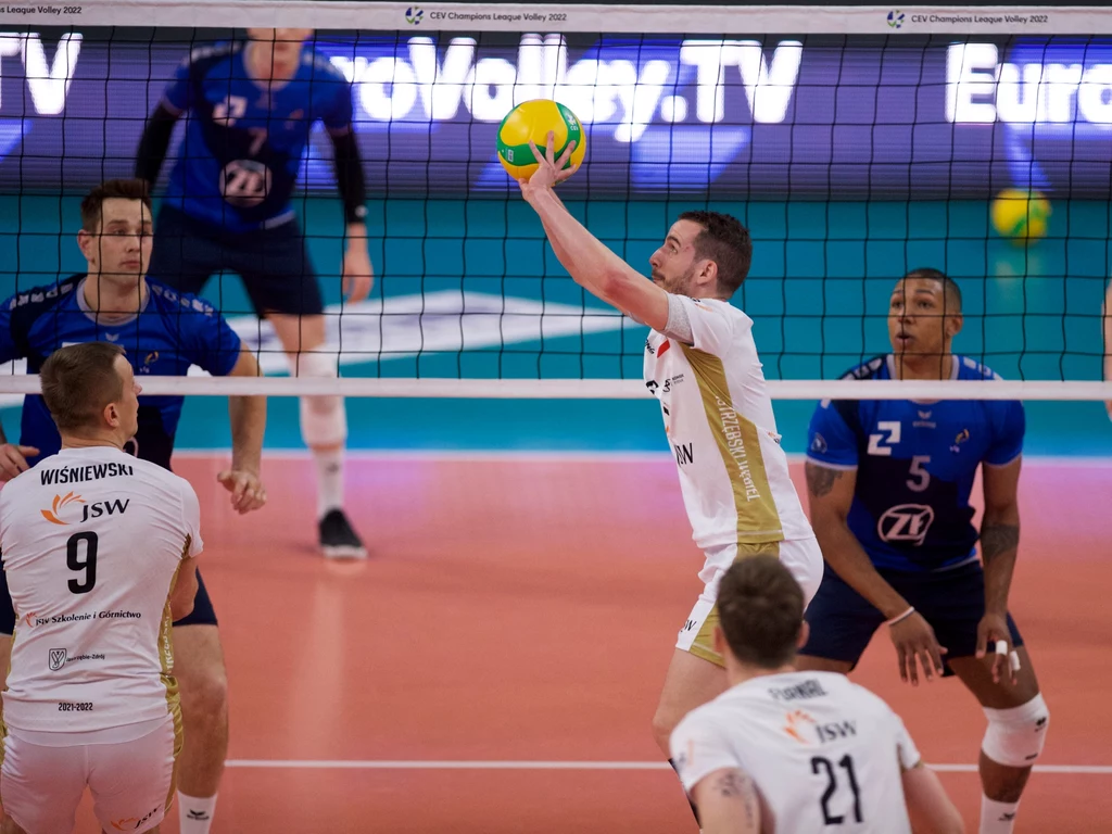Liga Mistrzów siatkarzy. Jastrzębski Węgiel po raz kolejny nie dał szans rywalom Liga Mistrzów siatkarzy. Jastrzębski Węgiel po raz kolejny nie dał szans rywalom