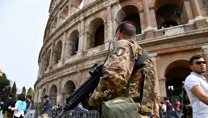 Włochy a koronawirus. Żołnierze zastąpią kierowców autobusów? Jest plan