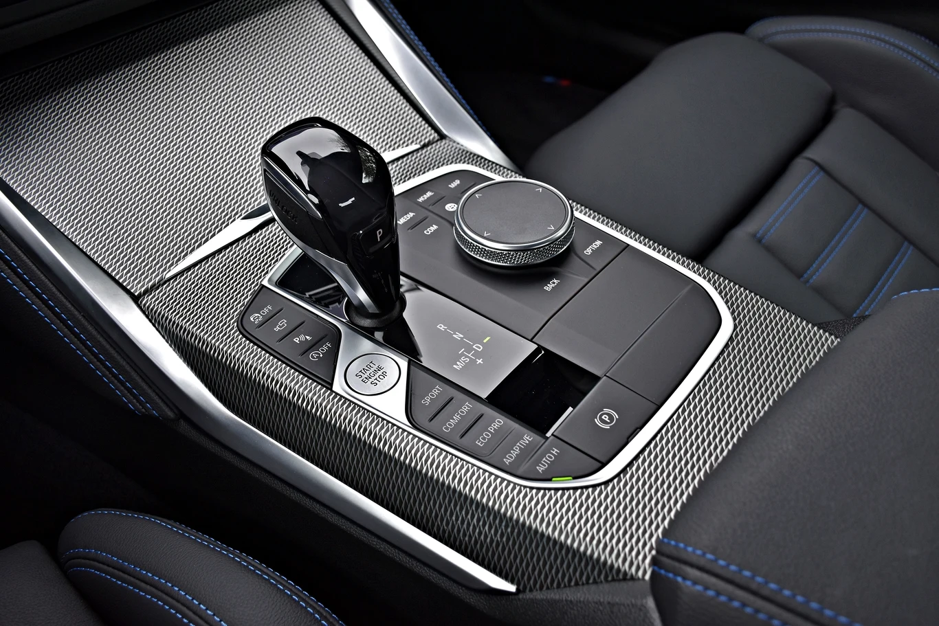 BMW M240i xDrive